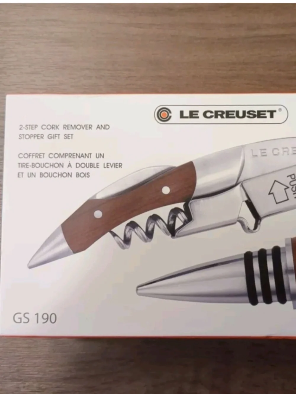 Le Creuset Corkscrew and Bottle Stopper Set NIB